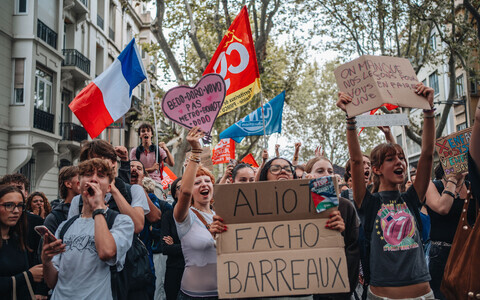Протесты школьников во Франции.
