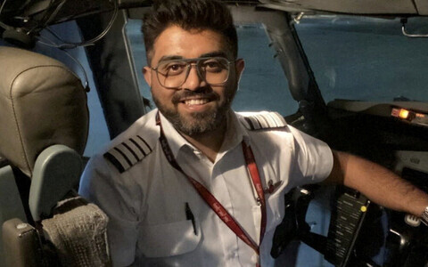 Flydubai indialasest piloot Smit Machchhar, kes hoolimata noar&uuml;nnakust suutis abi kutsuda ja sellega lennuki p&auml;&auml;sta.