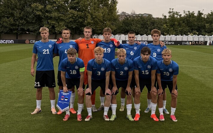 Noormeeste U-19 koondise algkoosseis kohtumises Armeeniaga.
