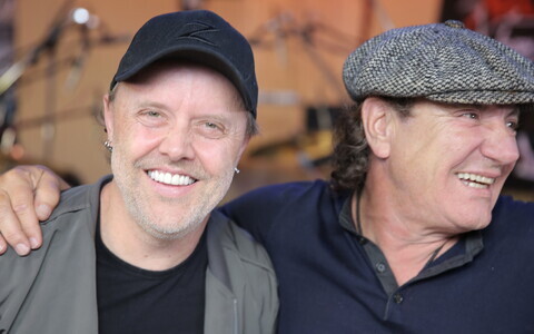 Brian Johnson elu turneel Lars Ulrich