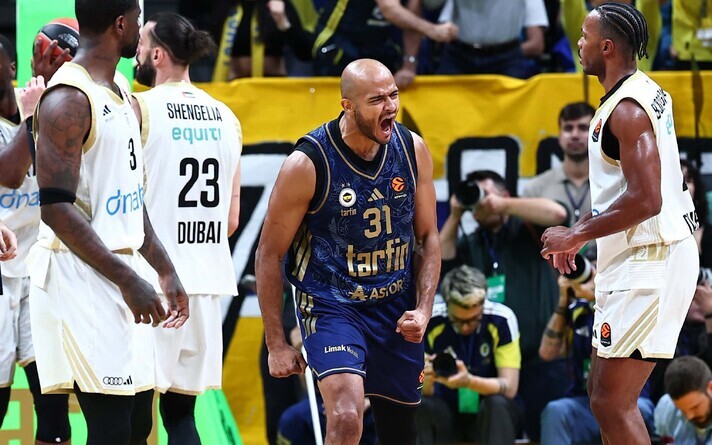 Fenerbahce mängija Shavon Shields.