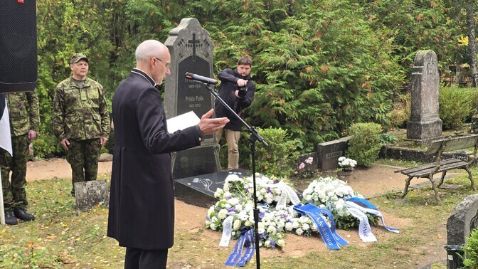 Estonian Statesman Otto Pukk Reburied on Home Island of Saaremaa