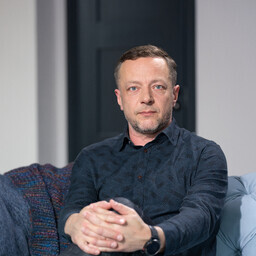 Indrek Koff: keel keele taga, keel keele üle