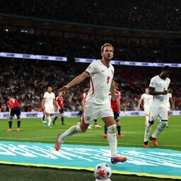 Inglismaa alistas Wembley staadionil Tšehhi, Hispaania võõrsil Horvaatia