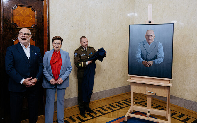 President Alar Karise portreemaali esitlus.