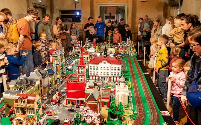 Tartu toy museum hosts 10th annual LEGO exhibition