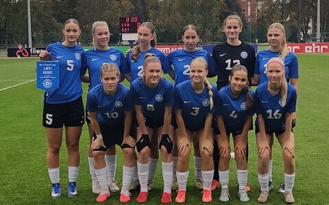 Eesti U-17 neidude jalgpallikoondise algkoosseis mängus Läti vastu