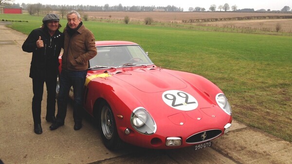 Brian Johnson: elu turneel. Nick Mason