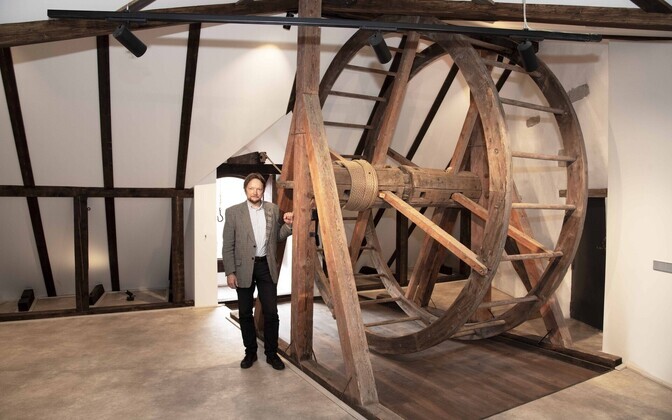 Tallinn City Archives restore historical goods hoist