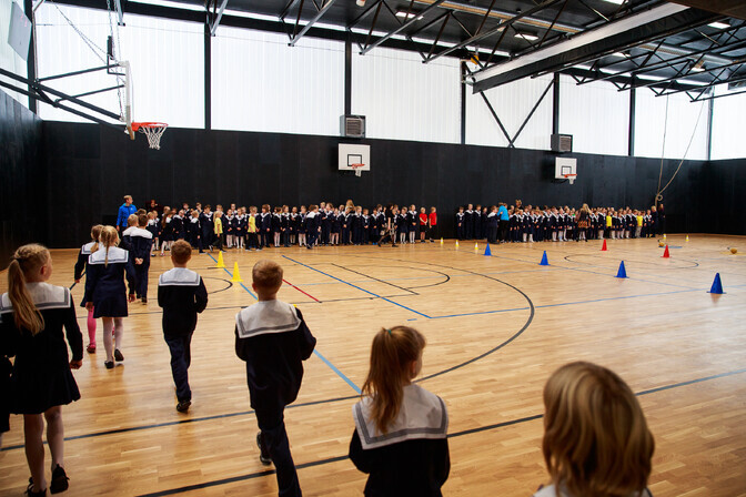 Tallinn French Lyceum struggling with leaky sports hall roof
