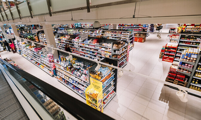 Estonia still importing Russian food products