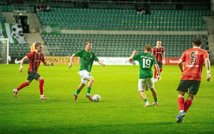 Tallinna FC Flora U-19 meeskond.