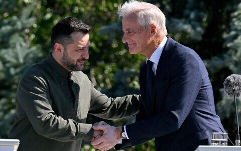 Президент Украины Владимир Зеленский и премьер-министр Норвегии Йонас Гар Стёре.