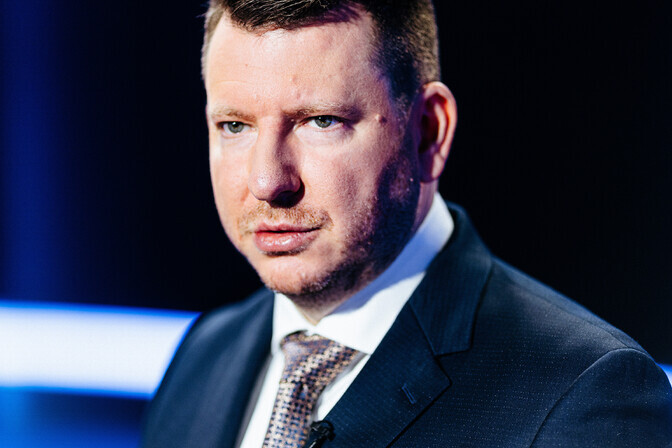 Estonia Urges Europe to Fill Gap in Ukraine Support