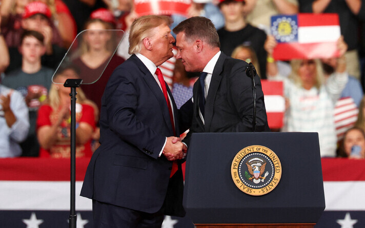 Дональд Трамп и Гернот Дёллнер.