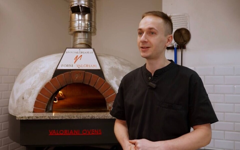 Денис Косович.