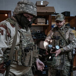 WSJ: Ukraina peatas USA survel ajutiselt rünnakud Vene naftarajatiste vastu