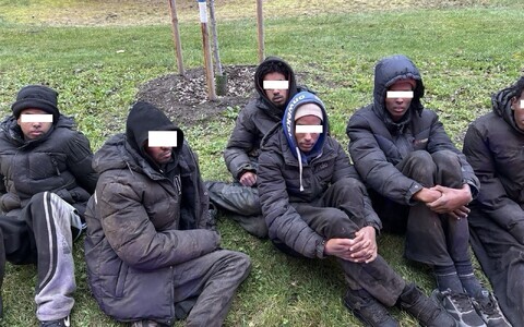 Police detained 8 men in Tallinn's Mustamäe on October 30.